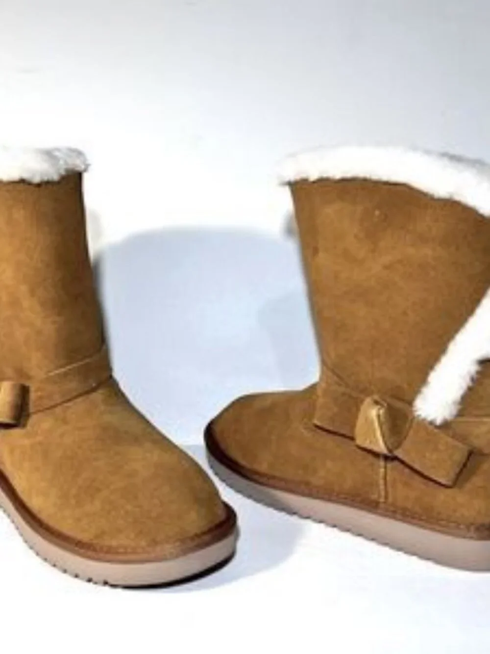 Koolaburra by UGG Arlena Suede Bow Short Boots